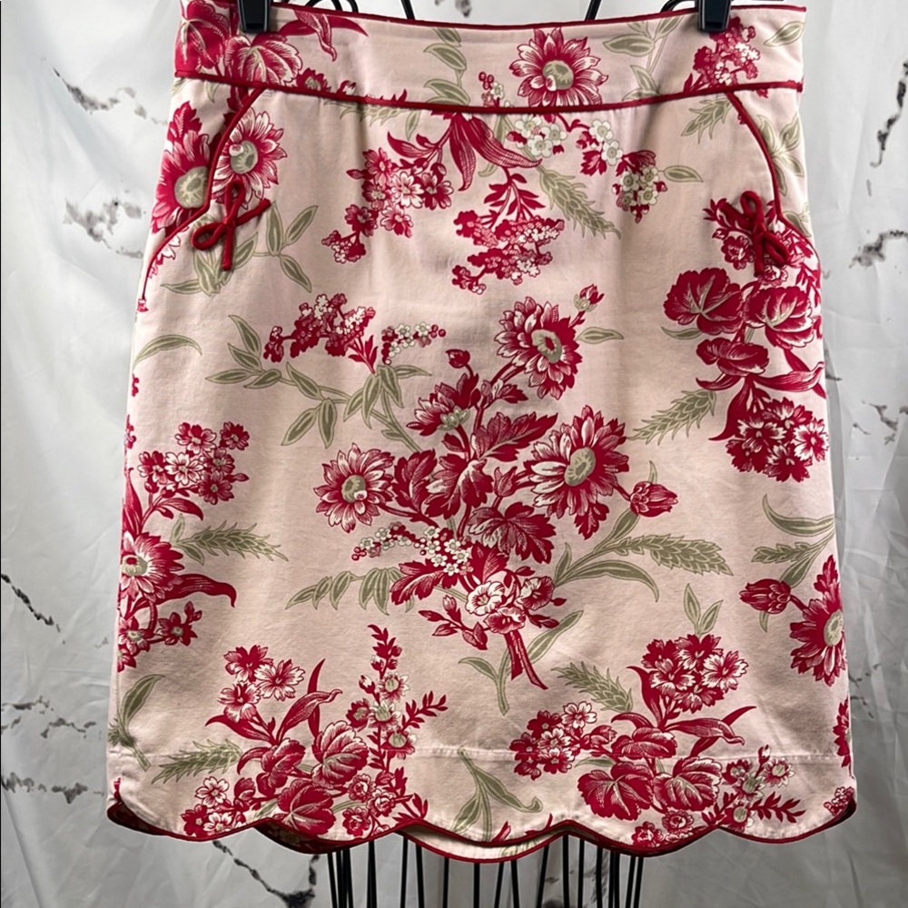 LOFT Floral Chintz Pencil Skirt Scalloped Hem Satin Piping Trim Pockets